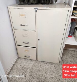 y301- cole steel cabinet. No key. Do not push button. Cabinet will lock - Image 1