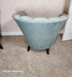 y306- pair of Art Deco style tub chairs featuring shell-shaped backs - Image 7