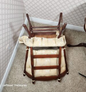 y313- antique Royal Furniture Colonial-style wingback chair - Image 3