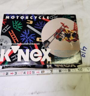 y419- motorcycle knex - Image 1