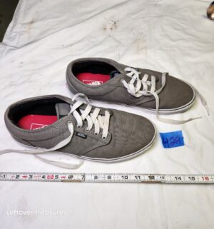 y429- Vans Shoes size 12 - Image 1