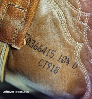 y433- Tony Lama Boots Size 10.5 - Image 3