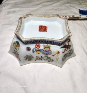 y441- antique Chinese Famille Rose - Image 3