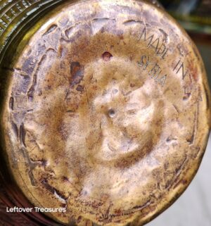 y451- Antique Syrian handmade bronze vessel - Image 4