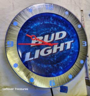 y470- 1999 Bud Light analog wall clock. Lights up