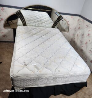 a7- Full Size Bed Set w/ Frame. Headboard, boxspring. Buyer must take all