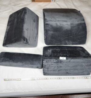 a13- Support cushions