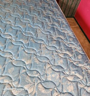 a23- Eastern King Completed Bed Set w/ frame, boxsprings, headboard, buyer must take all - Image 3