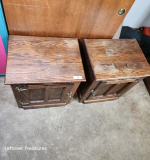 a26- pair of White Clad Simmons Hardware Co. reproduction oak ice box cabinets - Image 4