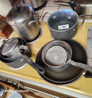 a40- misc cookware - Image 1
