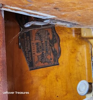 a44- Early 1900s Piano w/ bench. Loading Assistance Available - Image 5