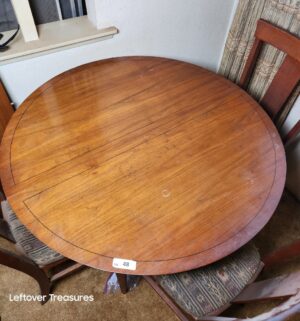 a48- Mid Century 4 Chair Dining Table. 1950s. Solid Wood w/ leaf. Great shape - Image 2