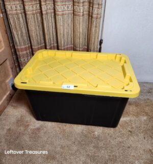 a52- HDX 27 gall tote - Image 1