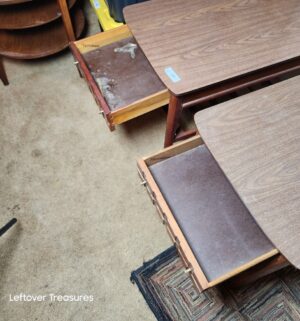 a58- pair of vintage Mersman mid-century modern side tables - Image 3