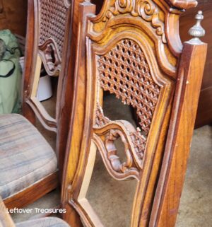 a63- Vintage Jessup Furn. Baroque Style Dining Table w/ cane style back chairs. Very Solid table - Image 7