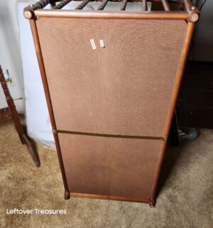a82- vintage Jenny Lind-style rocking cradle - Image 4