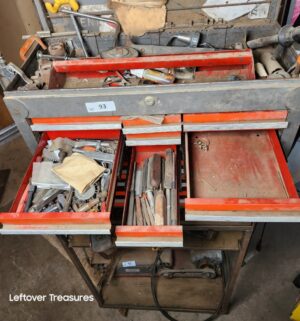 a93- Tool Box bolted to cart. Includes all tools in tool box - Image 3