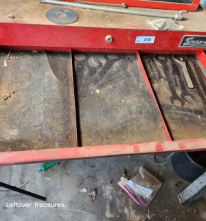 a106- vintage Snap-on 7-drawer rolling tool cabinet with tools and some snap on tools - Image 9