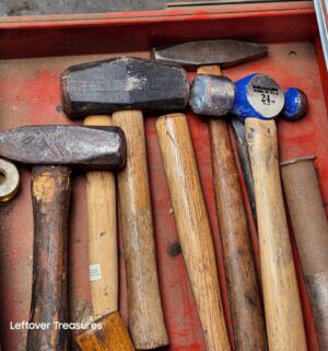 a107- various hammers in drawer - Image 2