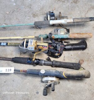 a119- Fishing reels/poles - Image 1