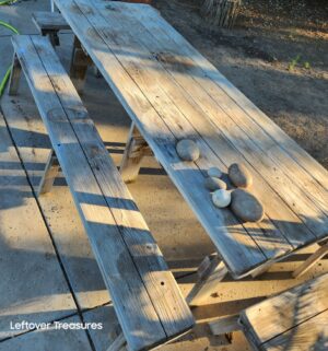 a165- Very large farmhouse style picnic bench set. Great condition - Image 3