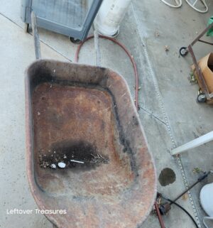 a164- Construction Wheelbarrow - Image 3
