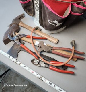 a178- bucket of good tools - Image 4
