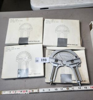 a193- Olympia Corner Clamps - Image 1