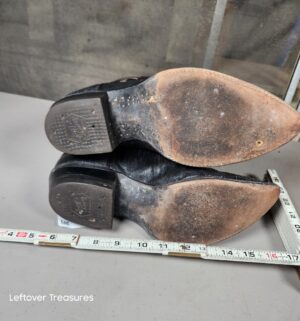 a209- Tony Lama Size 11 boots - Image 3