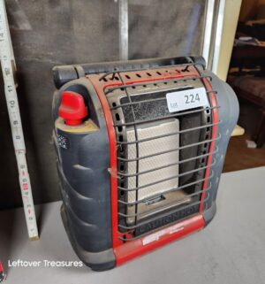 a224- Mr. heater 4-9000 BTU heater - Image 3