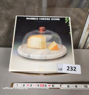 a232- marble cheese dome - Image 1