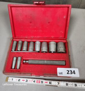 a234- NO 589 Gasket and Hollow Punch Set - Image 1