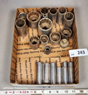 a243- mix of sockets - Image 1