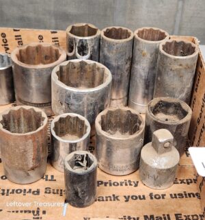 a243- mix of sockets - Image 2