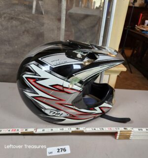 a276- Size XL riding helmet - Image 3