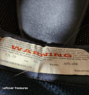 a276- Size XL riding helmet - Image 5