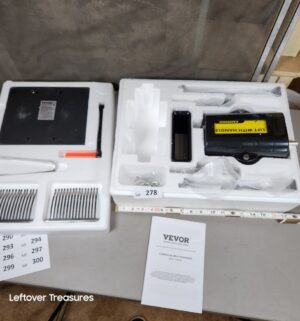 a278- Vevor Commercial Meat Tenderizer - Image 1