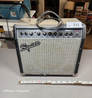 a333- Fender Squier Champ 15 solid-state practice amplifier - Image 1