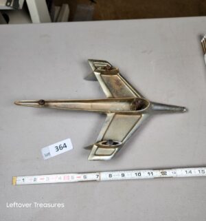 a364- 1955-1956 Chevrolet Bel Air hood ornament - Image 2
