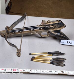 a371- Barnett Trident pistol crossbow - Image 1