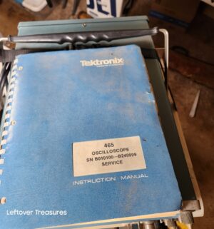 a376- Tektronix 465 Oscilloscope, a vintage analog instrument with cart and accessories - Image 7