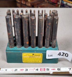 a420- Pittsburgh 28-piece transfer punch set - Image 1