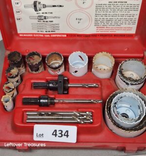 a434- Milwaukee 17-piece Super-Tough Bi-Metal Hole Saw Kit - Image 2