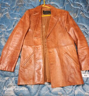a439- Vintage Startown Leather Coat Size 42 - Image 1
