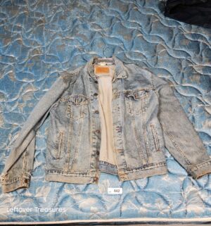 a442- 1980s Levis denim trucker jacket - Image 1