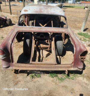 a455- (SEE VIDEO) 1955 Chevrolet 1/4 Mile Race Car. Non-Op. Buyer to receive all parts. Clean Title. Pink Slip Transfer. TRUE RACE CAR - Image 4