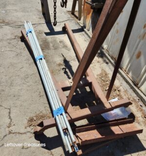 a458- Large portable engine hoist - Image 3