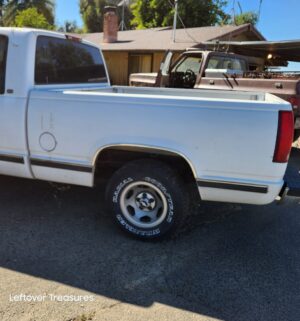 a461- 1998 Chevrolet Silverado. Runs and drives. Non Op. Sold AS IS. Clean Title. Pink Slip Transfer - Image 18
