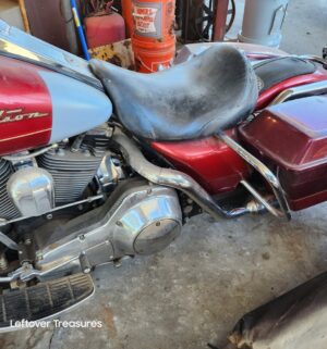 a462- 1997 Harley Davidson Road King Motorcycle. Runs. Drives. Salvaged Title. Owner Restored. Non Op. Pink Slip Transfer - Image 5
