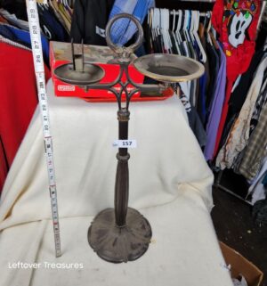 b157- 1920s Bradley & Hubbard Manufacturing Smoking Stand